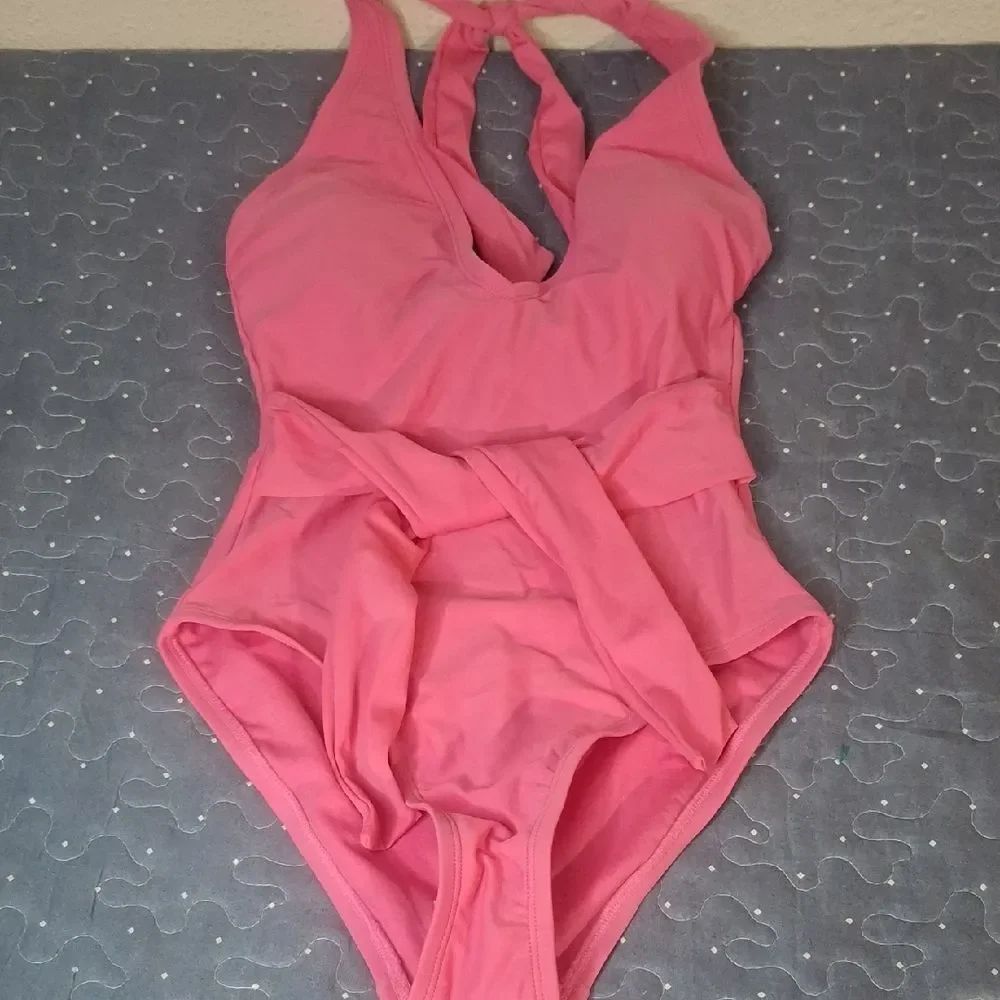 Shade & Shore Pink Halter One-Piece Swimsuit size XS NWT